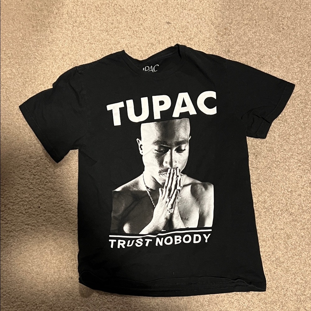 Tupac Black Graphic T-Shirt